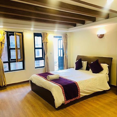 Hotel Bhaktapur Inn Экстерьер фото