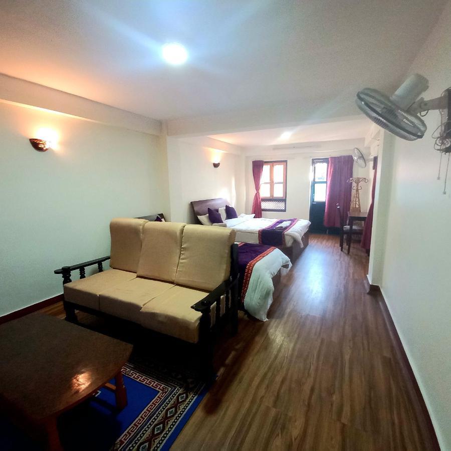 Hotel Bhaktapur Inn Экстерьер фото