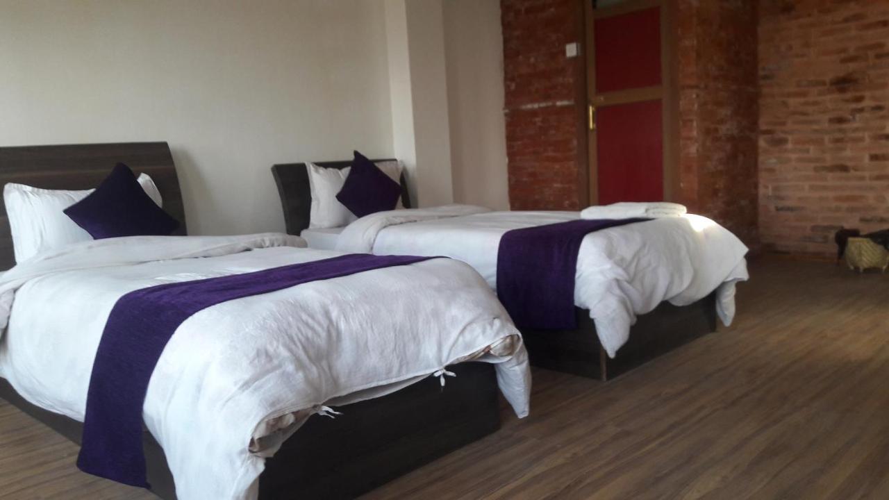 Hotel Bhaktapur Inn Экстерьер фото